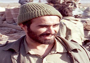 سخنان شهید خرازی در جمع رزمندگان + فیلم