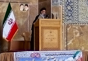 تنها موضوعی که تهدیدات دشمن را دفع کرده قدرت نظامی کشور است