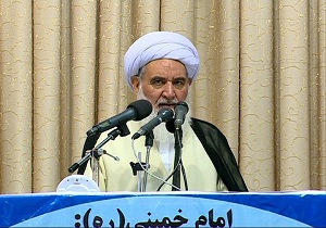 بی اعتمادی دنیا به آمریکا از دستاورد های انقلاب اسلامی