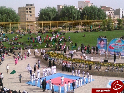 پیاده روی خانوادگی در ارومیه + تصاویر