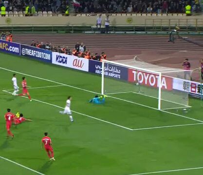 ایران 1 - کره جنوبی 0/پیشتازی ایران در نیمه نخست