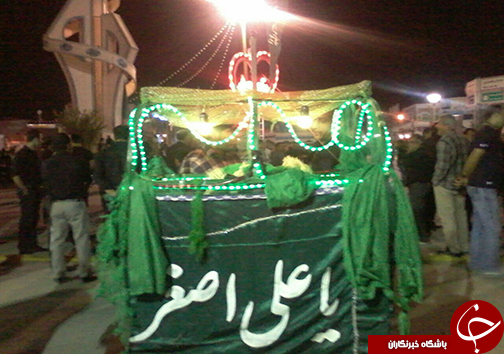 سوگواری عزاداران حسینی در شب عاشورا در فارس+ تصاویر