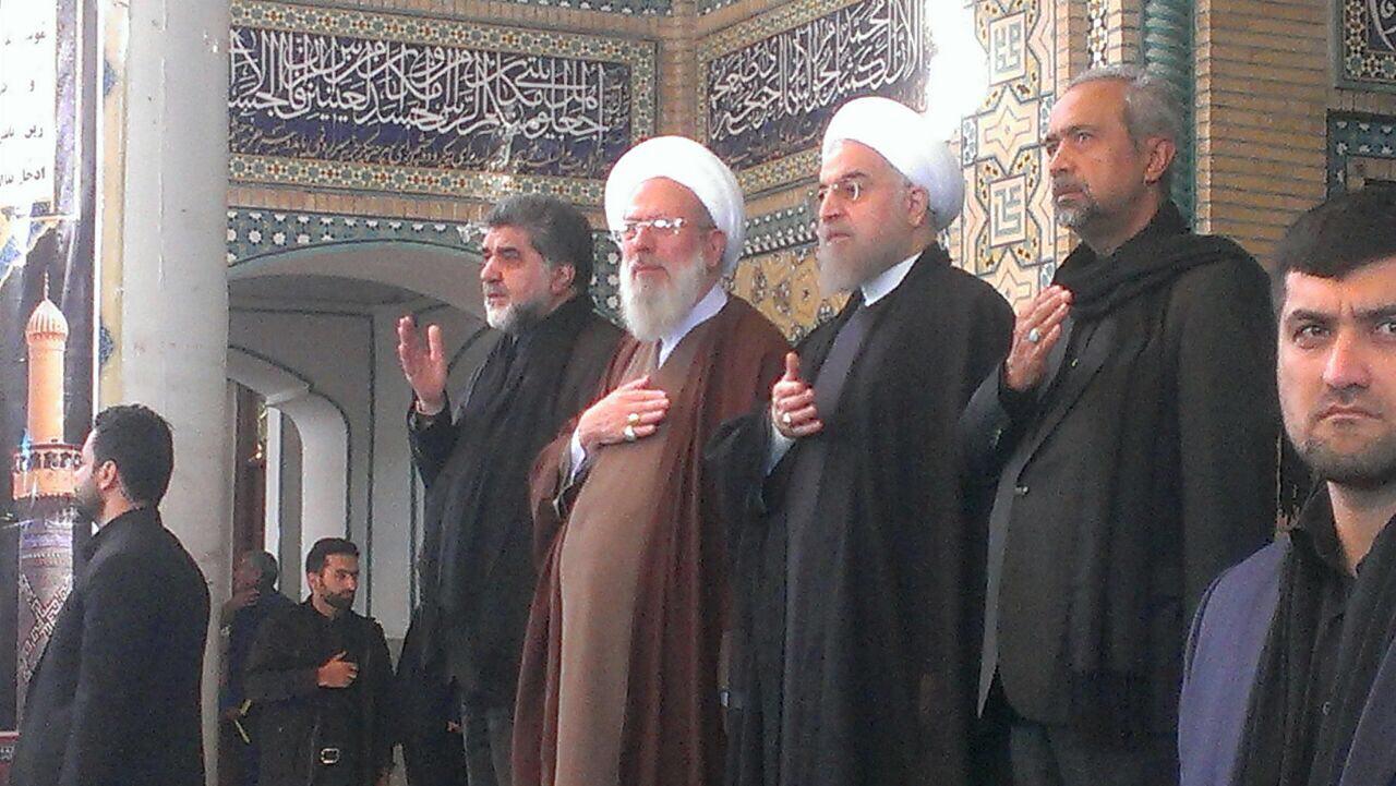 رییس جمهور در مراسم عزاداری عاشورای حسینی در حرم حضرت عبدالعظیم حسنی(ع) شرکت کرد