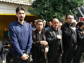 فرهاد قائمی در میان عزاداران حسینی رامیان