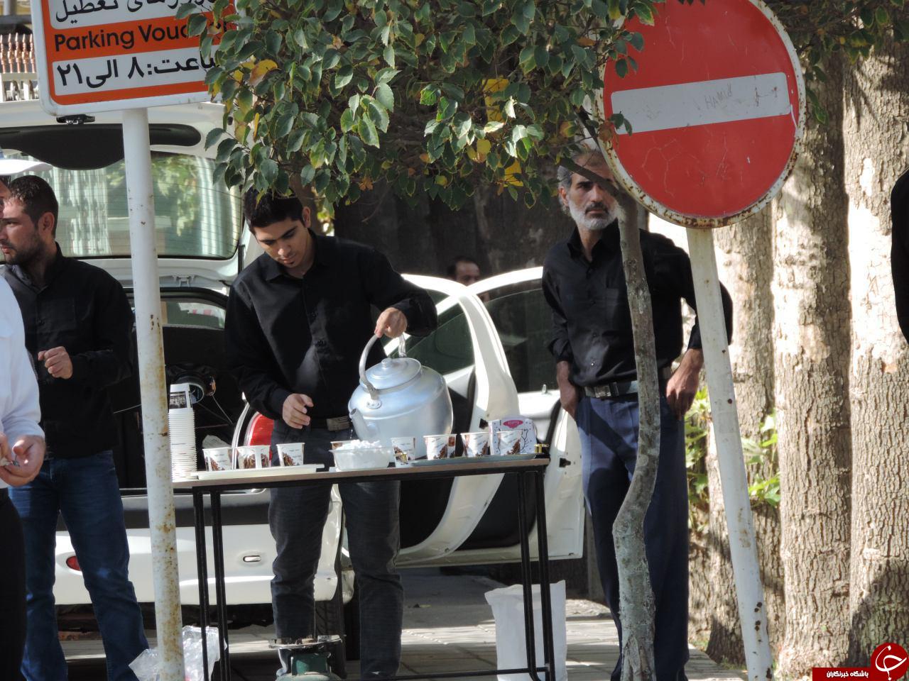 برپایی ایستگاه صلواتی در روز عاشورای حسینی +تصاویر
