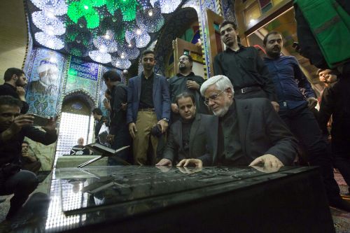 حضور عارف در زادگاهش