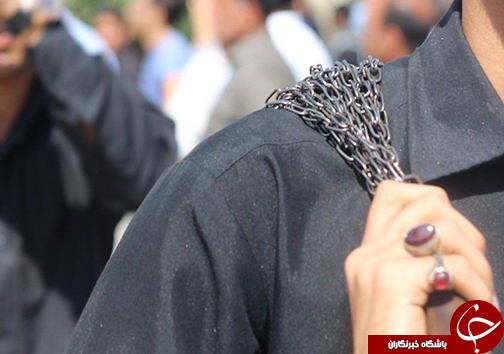 فارس یکپارچه سیاهپوش در عزای حسین + تصاویر