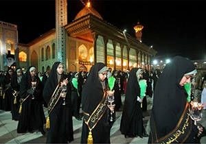 برگزاری مراسم لاله‌ گردانی در حرم شاهچراغ (ع)