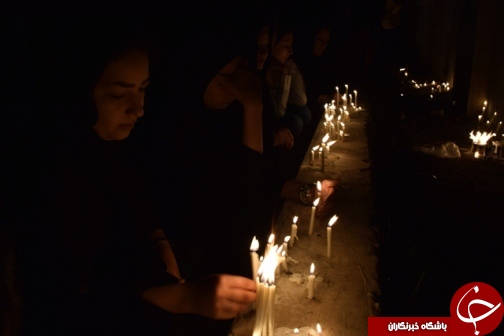 گزارش تصویری از شمع های روشن مردم لرستان در شام غریبان