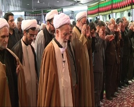 اقامه نماز ظهر عاشورا در سراسر استان مرکزی