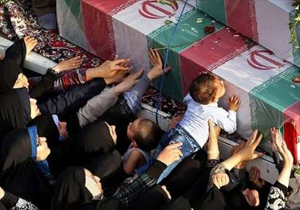 تشییع پیکر پاک 4 شهید در اصفهان