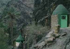 گرگ سلیمانی، دره ای زیبا با درختان کهنسال