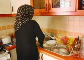 مشاوره رایگان زنان خانه دار یزدی