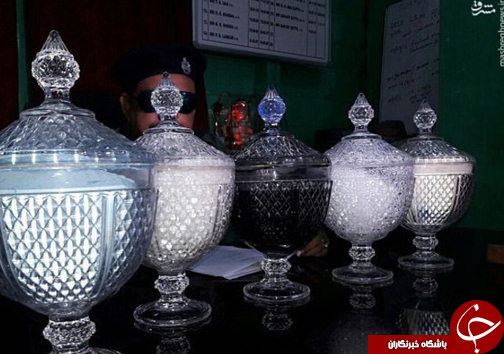 عکس/ بازداشت قاچاقچیان زهرِ مار