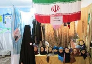 برپایی نمایشگاه 'حجاب چتر امنیت' در بیجار