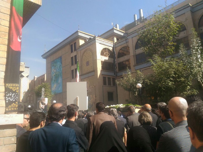 پیکر مرحوم کشن فلاح به خانه ابدی رهسپار شد + تصاویر