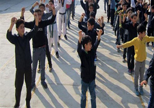نواخته شدن زنگ ورزش در مدارس رودان