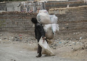 ۹۹ درصد جرائم خرد ناشی از فقر مجرمان است ۹۹ درصد جرائم خرد ناشی از فقر مجرمان است