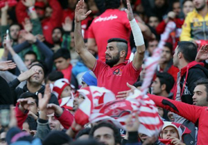 چقدر میگیری تا فحش بدهی؟! / حکایت لیدرهایی که بی‌ادبی‌شان را در ورزشگاه‌ها فریاد می‌زنند