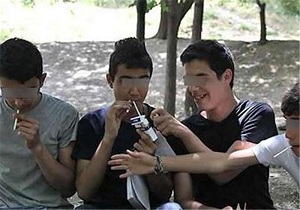 گشت&zwnj;وگذاری کوتاه در پاتوق&zwnj;های خرید مواد مخدر/ رفع خماری با ٥ هزار تومان