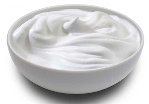 افسردگی پاییز در کمین است/ در پاییز روزانه یک لیوان ماست بخورید