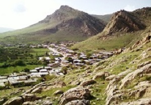 اتکا بر فرهنگ غنی دینی و تمدن درخشان ایرانی