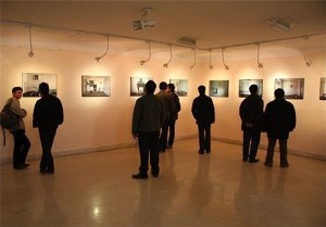 برگزاری نمایشگاه عکس میراث عاشوراییان باهدف ترویج  فرهنگ ایثار و شهادت