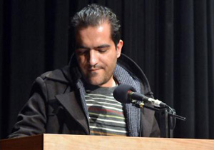 هنر باید متعهد به جامعه باشد
