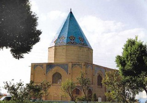 پیش بینی پروژه های متنوع برای رونق مجموعه تخت فولاد