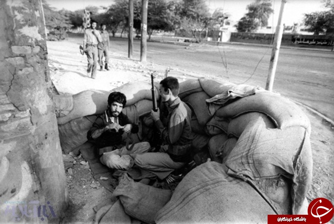 قابهای کمتر دیده شده از تنها جنگ خیابانی در کشورمان قابهای کمتر دیده شده از تنها جنگ خیابانی در کشورمان