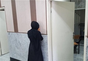 عکس/ قرائت قرآن &laquo;رضا صادقی&raquo; در مدرسه