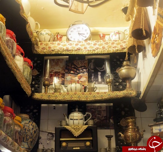 قهوه خانه ای با این همه مشتری//کوچک اما پر قدمت