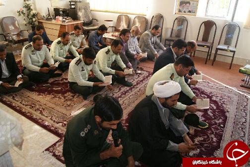 تجدید بیعت مسئولان شهر مود با امام جمعه این شهر+تصاویر