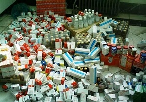 توقیف خودرو حامل داروهای غیر مجاز در سنندج
