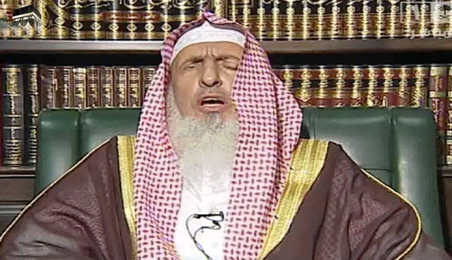 مفتی اعظم سعودی&zwnj;ها: برگزاری جشن برای پیامبر شرک و برای آل سعود واجب است!