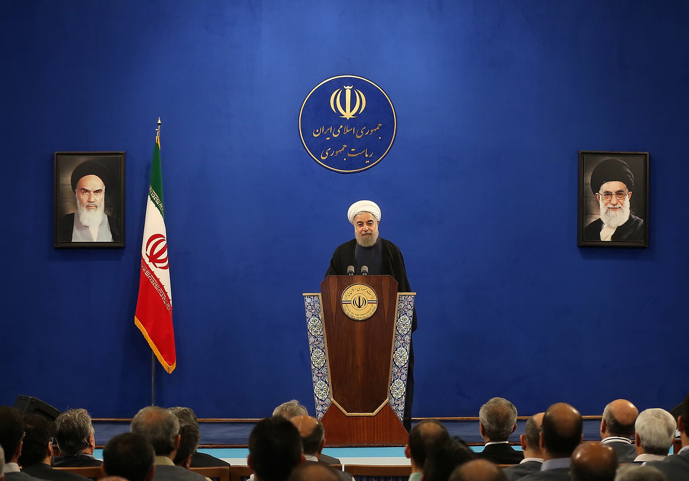 ارائه آمار غیر واقعی گناه بزرگ و خیانت ملی است