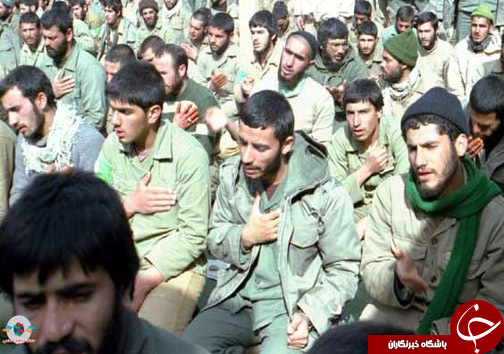 عکس/ سینه زنی شهید همت درجمع رزمندگان