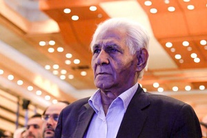 سرپرست سازمان لیگ در بیمارستان بستری شد