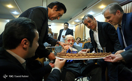 جشن تولد هنرمندان پیشکسوت مهر ماهی برگزار شد
