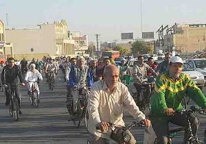 همایش دوچرخه سواری با شعار سه شنبه های بدون خودرو در یزد