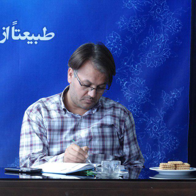 طراز برنامه های معارفی در رادیو از دیدگاه مقام معظم رهبری