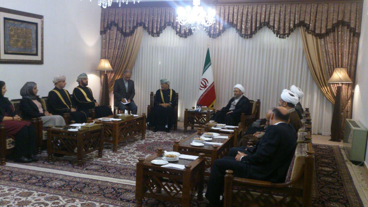 قول همکاری عمان برای پیگیری حقوق خانواده های شهدای منا