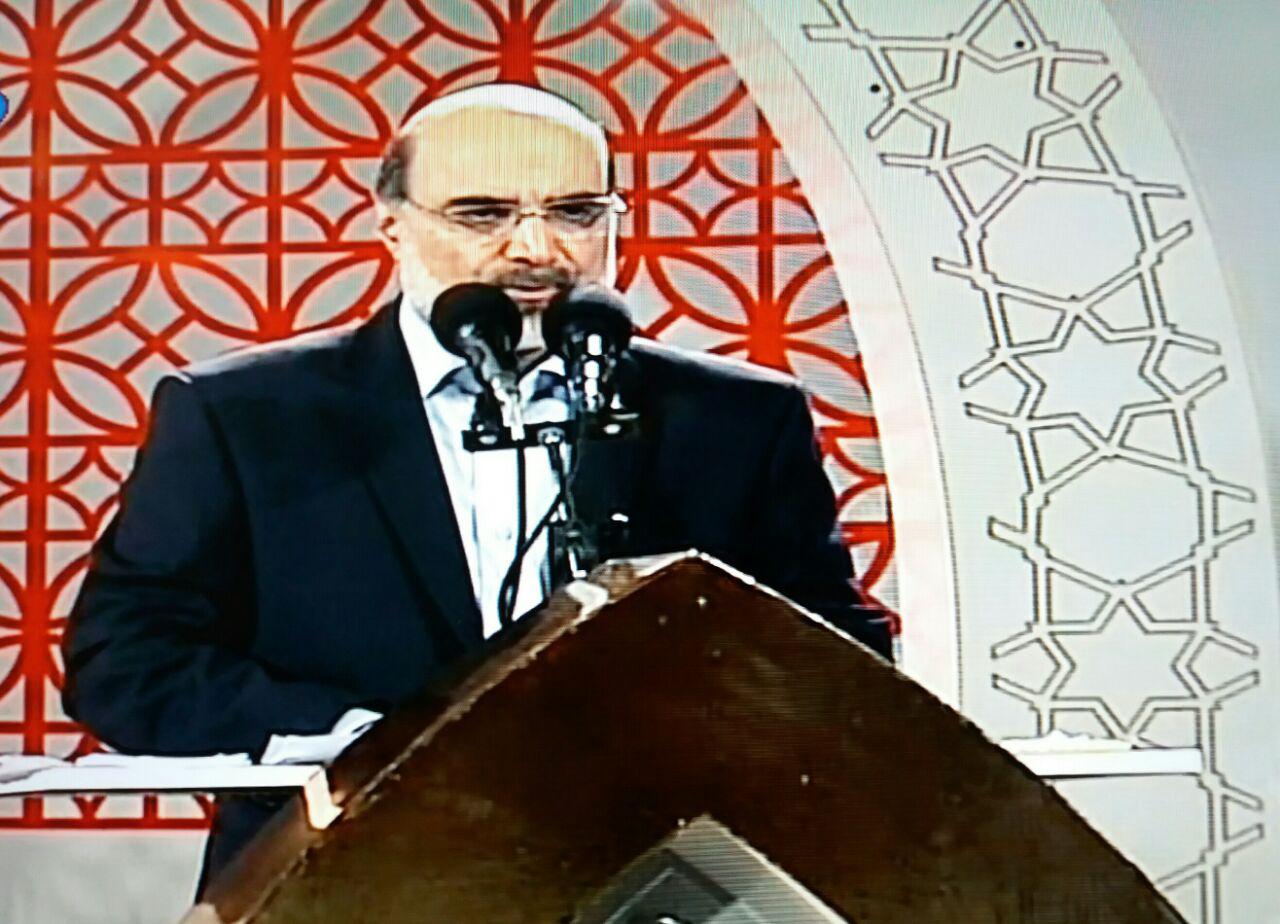 نوحه خوانی رییس رسانه ملی در اجلاس بین المللی پیر غلامان حسینی