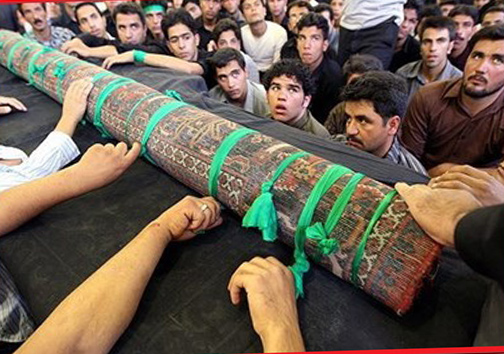 کاشانی&zwnj;ها در مشهد اردهال فرش سوگ شستند و اشک ماتم ریختند