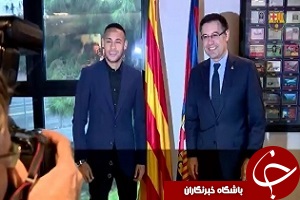 تمدید قراراداد نیمار با بارسلونا تا سال ۲۰۲۱ + فیلم