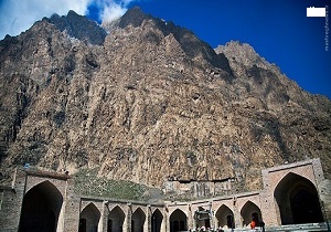 بیستون نامی جهانی