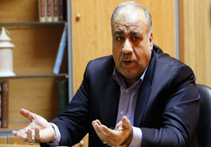 بلوکه کردن بخشی از تسهیلات اعطاشده توسط بانک‌ها خلاف قانون است