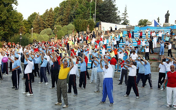 ورزش صبحگاهی در پارک شهید برگزار شذ