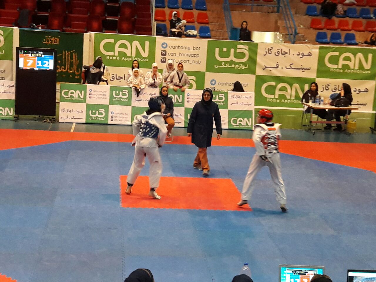 تقابل دختران هوگوپوش در خانه تکواندو