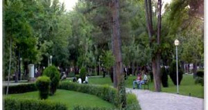 اجرای 18 پروژه فضای سبز در بوستان‌های بزرگ شهر مشهد
